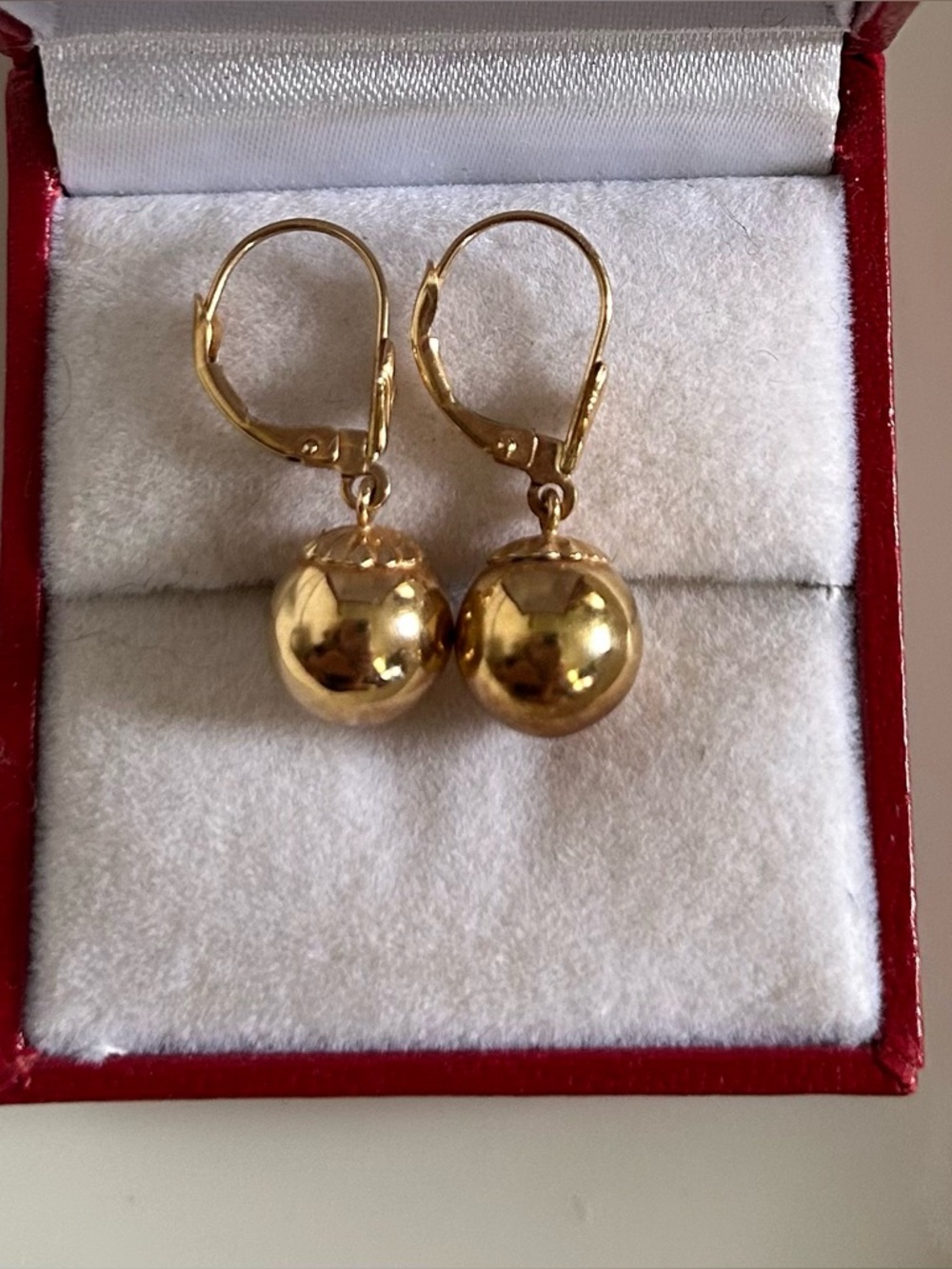 Vintage 14K PC Gold Ball Drop Leverback Earrings